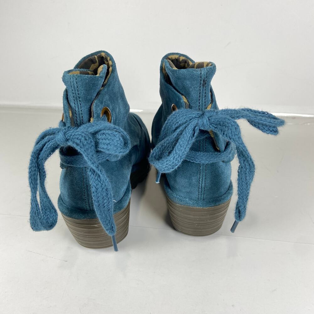 Fly London Yama Boots Size 38 /US 7.5 Blue Suede Platform Lug Wedge Booties - Picture 5 of 8